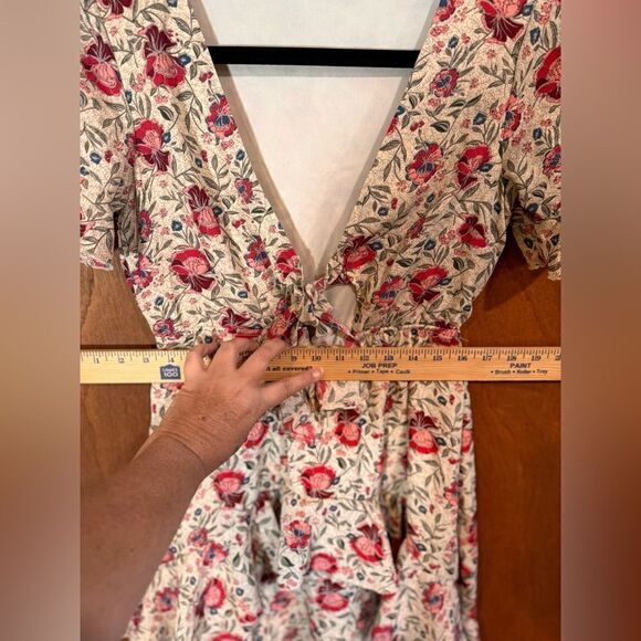 NWT Nasty Gal‎ Floral V Neck Playing for Flower hi Low Midi Dress Size 2 - Picture 12 of 15